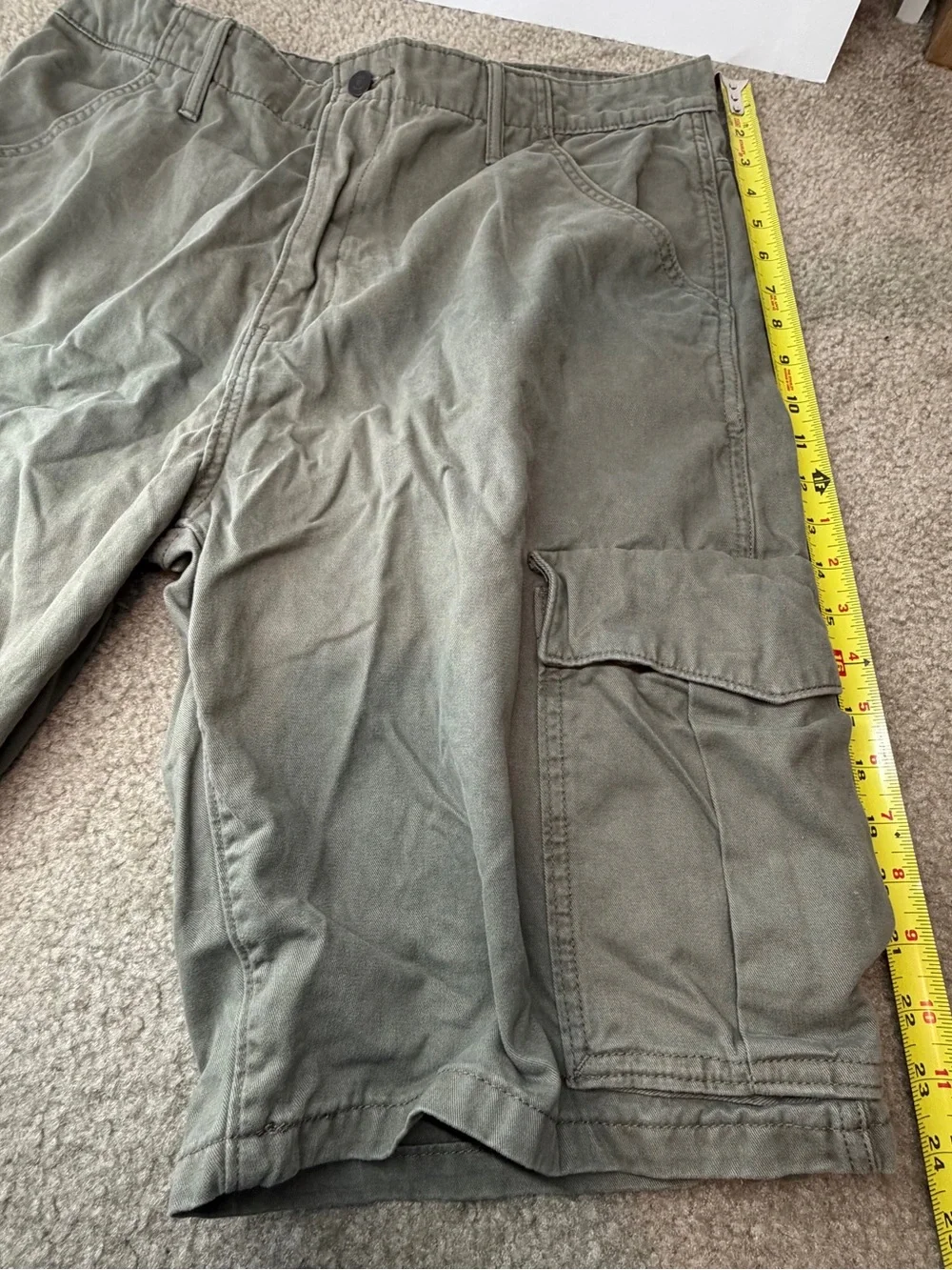Levi's Men's Classic Cargo Utility Shorts – Olive Green Y2K Style